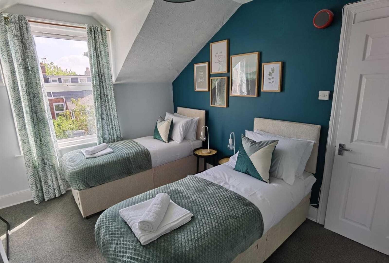 شقة Raleigh Ff&Tf - 1 Bed Georgian Flat In The Centre Of Exeter, Free Parking With Wifi المظهر الخارجي الصورة